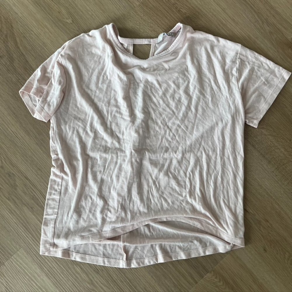 Athleta Cloudlight Open Back Tee XS Blush Pink High Low Shirt Top 297593